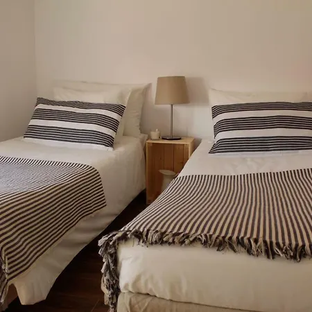 New Near Amoreiras Apartman *